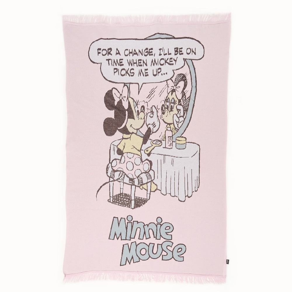 MINNIE MOUSE COMIC BLANKET